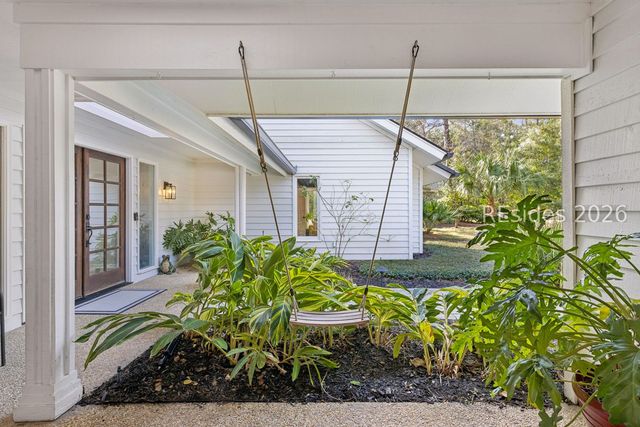 82 Saw Timber Dr, Hilton Head Island, SC 29926