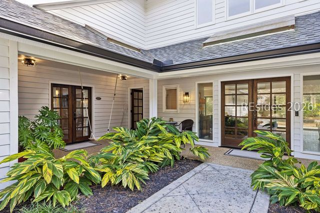 82 Saw Timber Dr, Hilton Head Island, SC 29926