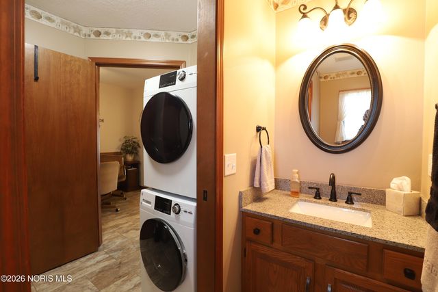 6046 Centennial Road, Sylvania, OH 43560