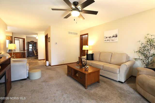 6046 Centennial Road, Sylvania, OH 43560