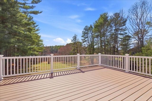 64 Wapping Road, Kingston, MA 02364