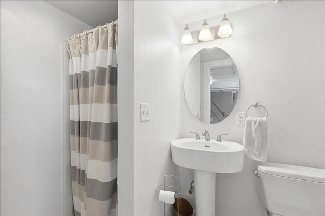 64 Wapping Road, Kingston, MA 02364