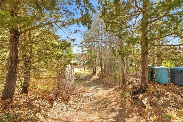 64 Wapping Road, Kingston, MA 02364