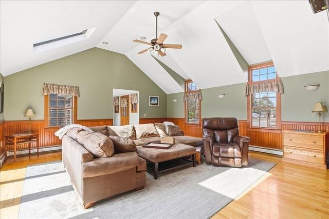 64 Wapping Road, Kingston, MA 02364