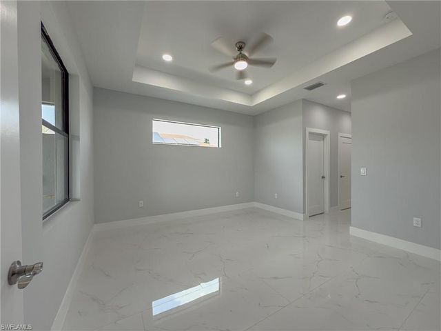 417 Paddock ST, Lehigh Acres, FL 33974