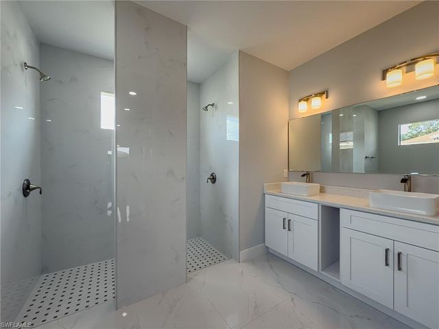 417 Paddock ST, Lehigh Acres, FL 33974