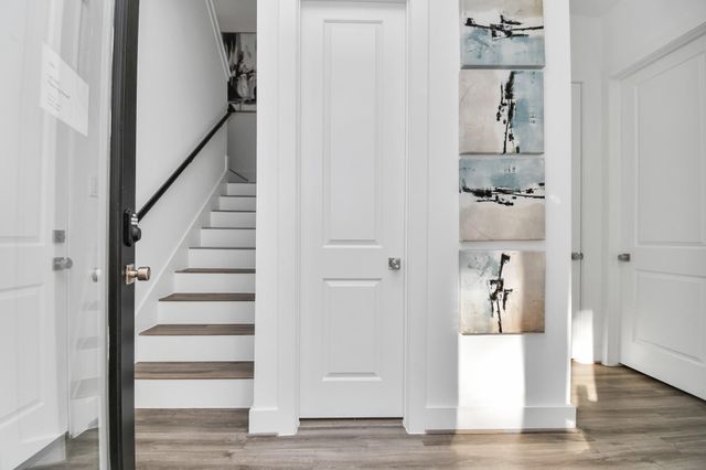 9005 Laverne Oak Lane, Houston, TX 77080