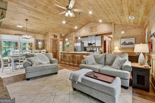 168 Fightingtown Creek Road, Mccaysville, GA 30555