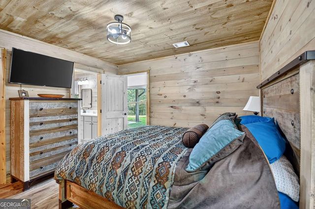 168 Fightingtown Creek Road, Mccaysville, GA 30555
