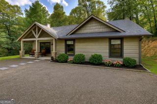 168 Fightingtown Creek Road, Mccaysville, GA 30555
