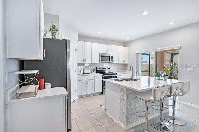 5650 COSTA BLANCA WAY, Davenport, FL 33897