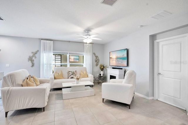 5650 COSTA BLANCA WAY, Davenport, FL 33897