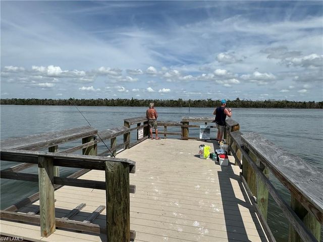 96 Hercules DR, Fort Myers Beach, FL 33931