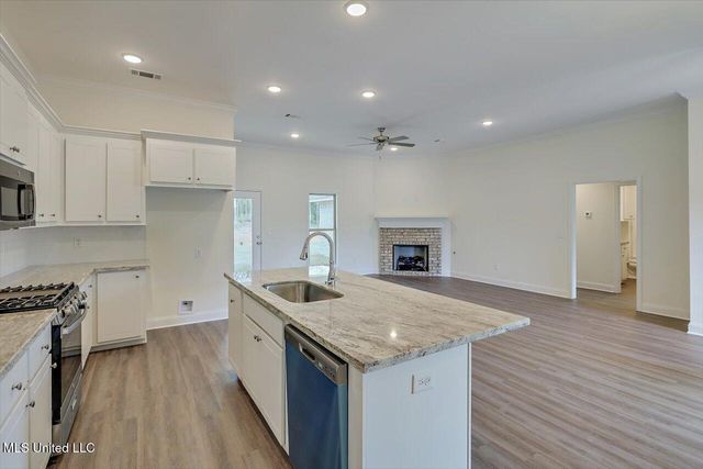 532 Patrick Farms Drive, Pearl, MS 39208