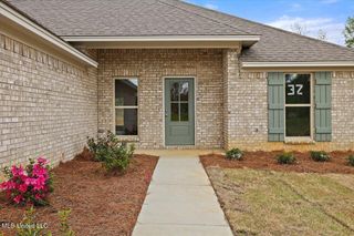 532 Patrick Farms Drive, Pearl, MS 39208