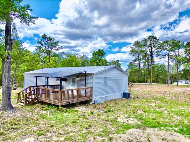 175 WHIRLWIND LOOP, Hawthorne, FL 32640