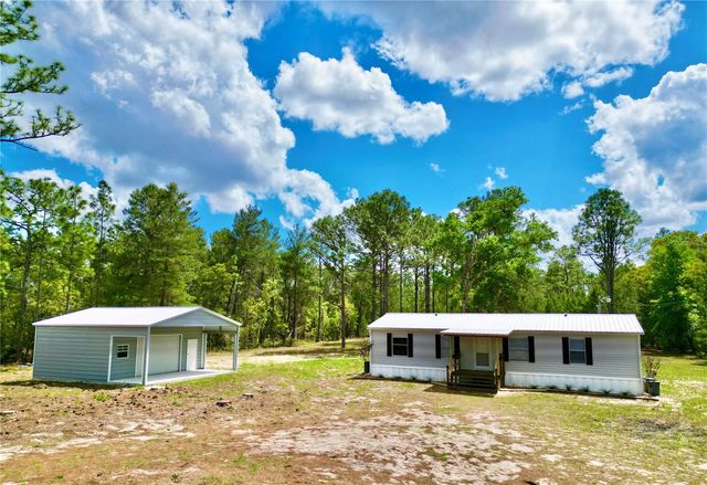 175 WHIRLWIND LOOP, Hawthorne, FL 32640
