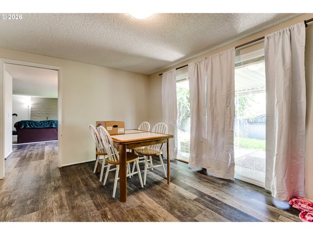 1812 BRITTANY St, Eugene, OR 97405