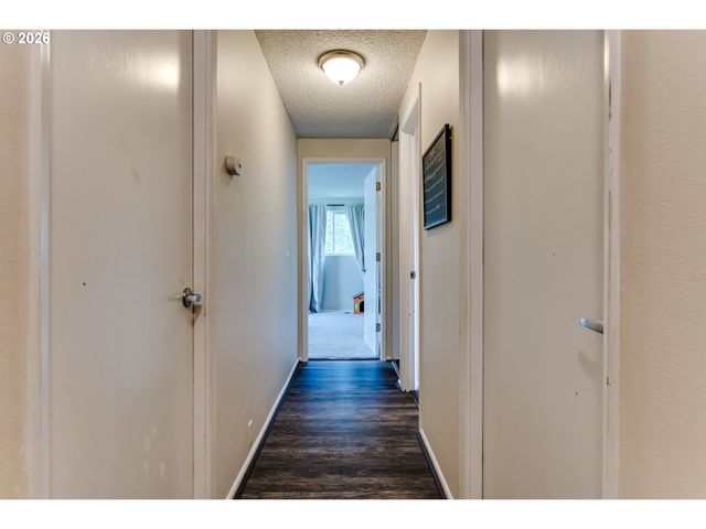 1812 BRITTANY St, Eugene, OR 97405