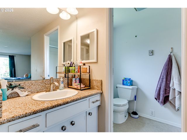 1812 BRITTANY St, Eugene, OR 97405