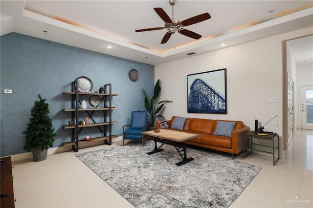 1304 E Pineridge Avenue B, Mcallen, TX 78503