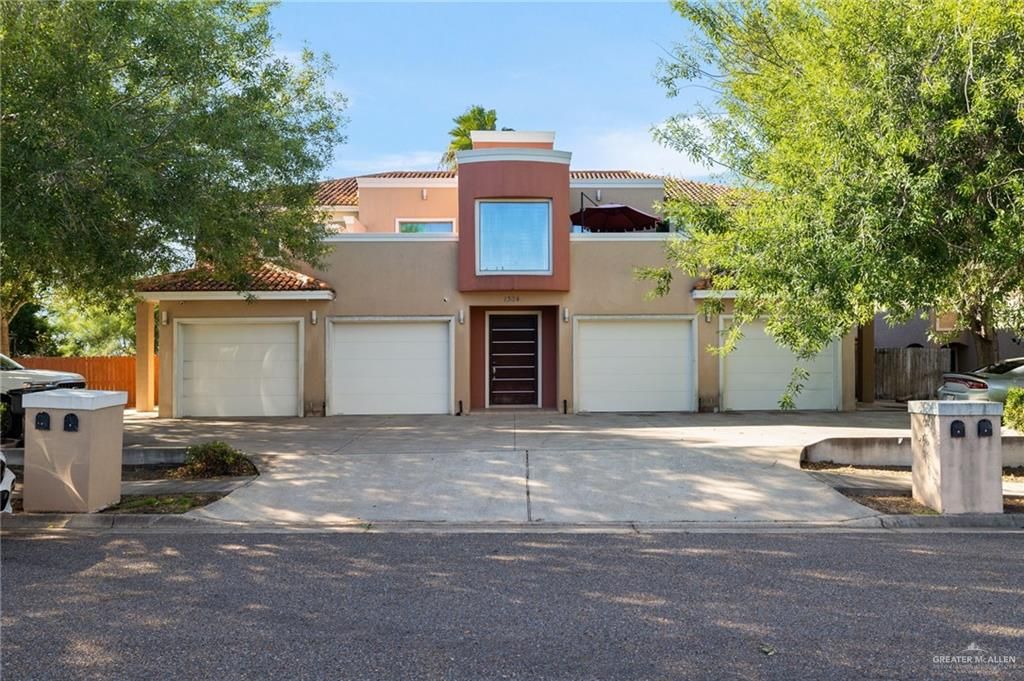 1304 E Pineridge Avenue B, Mcallen, TX 78503