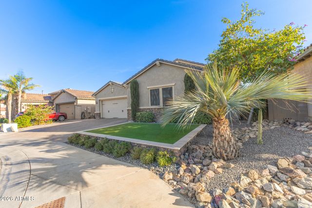 3249 E NIGHTINGALE Lane, Gilbert, AZ 85298