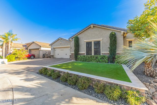 3249 E NIGHTINGALE Lane, Gilbert, AZ 85298