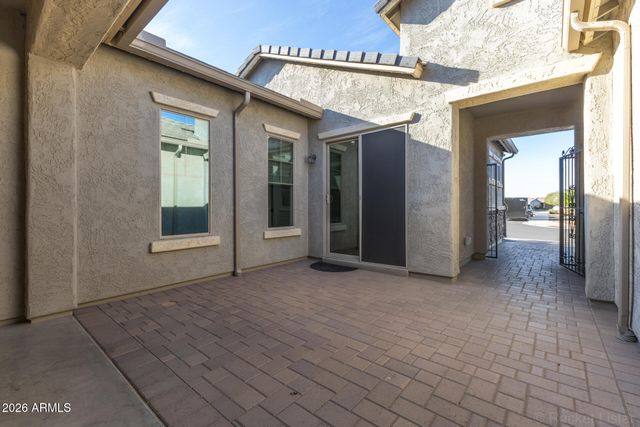 3249 E NIGHTINGALE Lane, Gilbert, AZ 85298