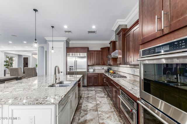 3249 E NIGHTINGALE Lane, Gilbert, AZ 85298