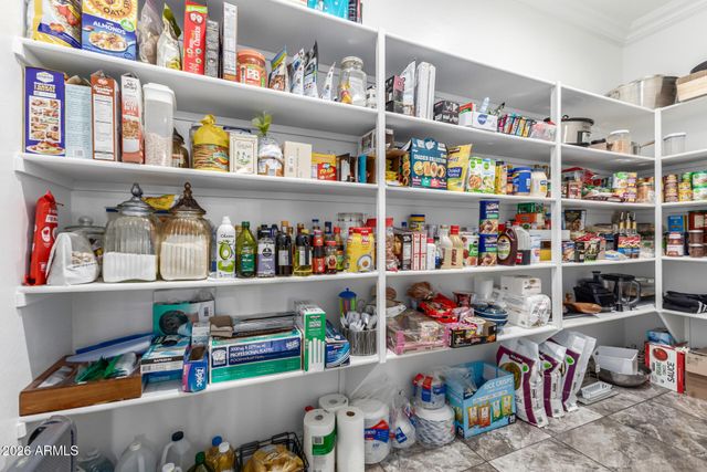 3249 E NIGHTINGALE Lane, Gilbert, AZ 85298