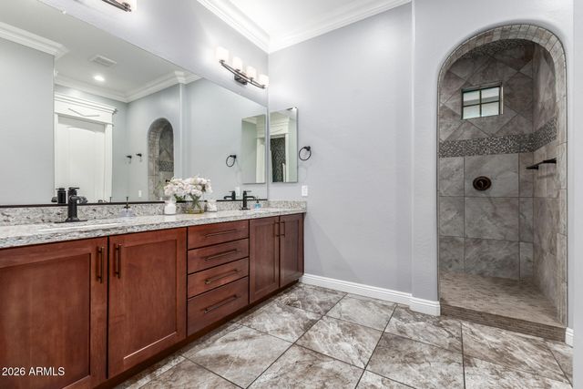 3249 E NIGHTINGALE Lane, Gilbert, AZ 85298