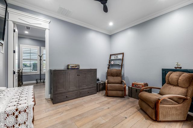 3249 E NIGHTINGALE Lane, Gilbert, AZ 85298