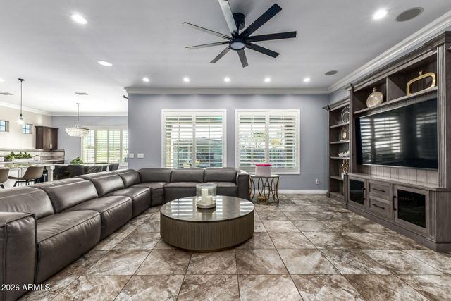 3249 E NIGHTINGALE Lane, Gilbert, AZ 85298