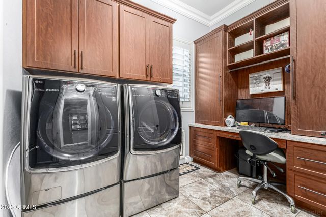 3249 E NIGHTINGALE Lane, Gilbert, AZ 85298