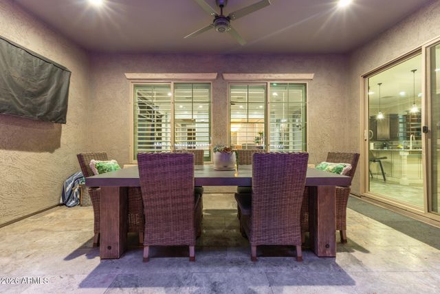 3249 E NIGHTINGALE Lane, Gilbert, AZ 85298