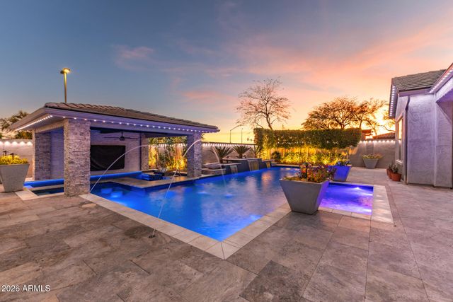 3249 E NIGHTINGALE Lane, Gilbert, AZ 85298