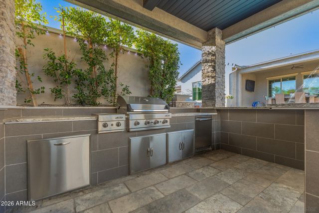 3249 E NIGHTINGALE Lane, Gilbert, AZ 85298