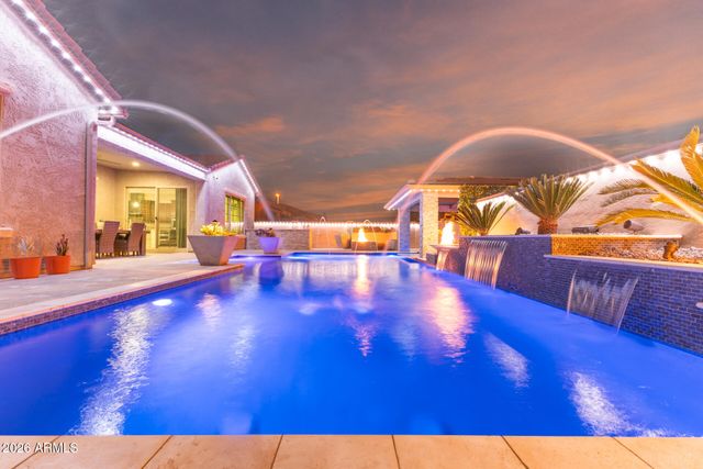 3249 E NIGHTINGALE Lane, Gilbert, AZ 85298