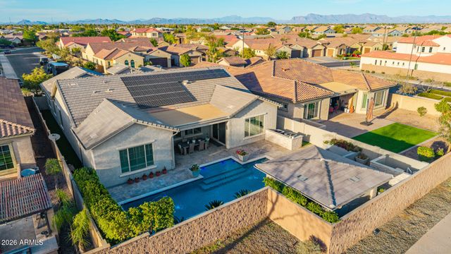 3249 E NIGHTINGALE Lane, Gilbert, AZ 85298