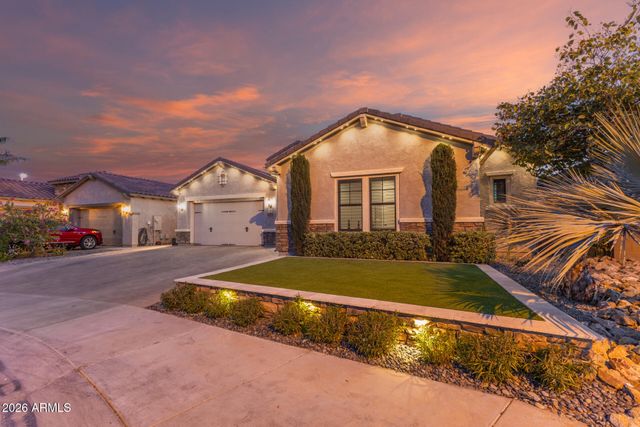 3249 E NIGHTINGALE Lane, Gilbert, AZ 85298
