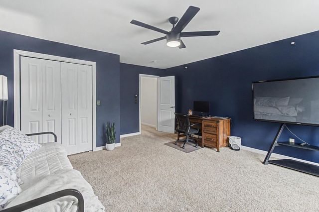 87 John Fay Rd Apt 307, South Burlington, VT 05403