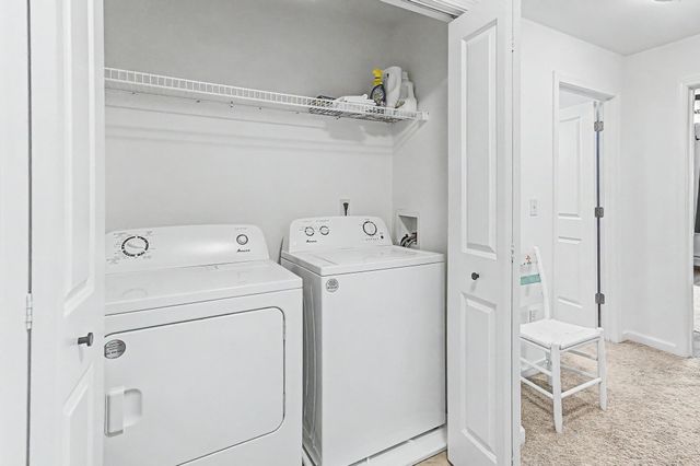87 John Fay Rd Apt 307, South Burlington, VT 05403