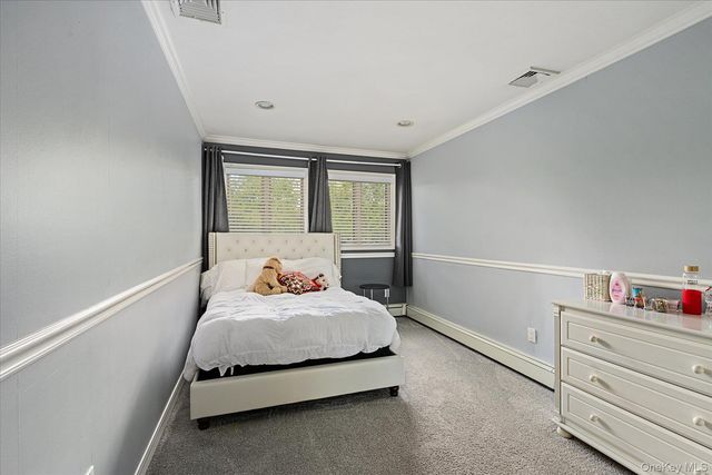 38 Tamara Court, Melville, NY 11747
