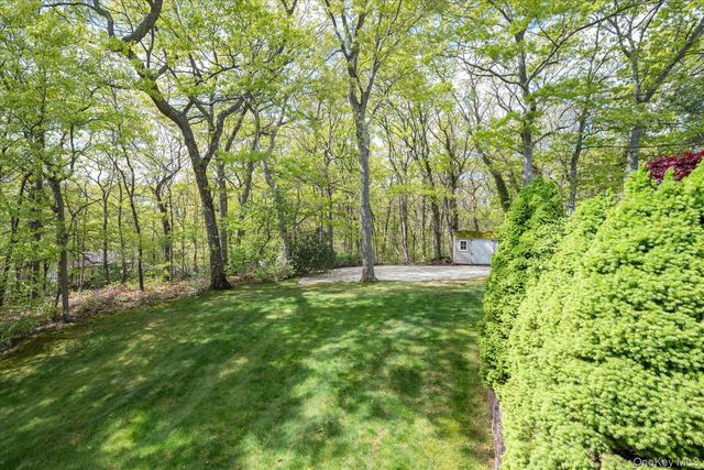 38 Tamara Court, Melville, NY 11747