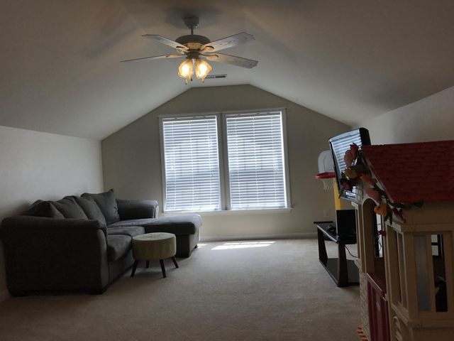 272 Mayfield Drive, Goose Creek, SC 29445