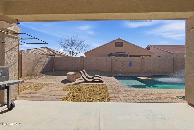 41381 W SOMERS Drive, Maricopa, AZ 85138