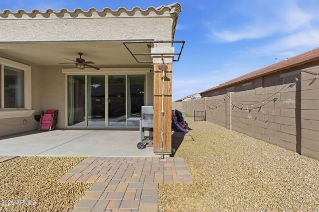 41381 W SOMERS Drive, Maricopa, AZ 85138