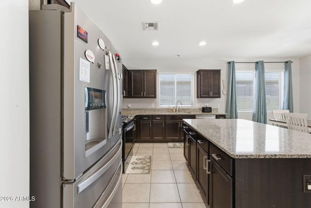 41381 W SOMERS Drive, Maricopa, AZ 85138