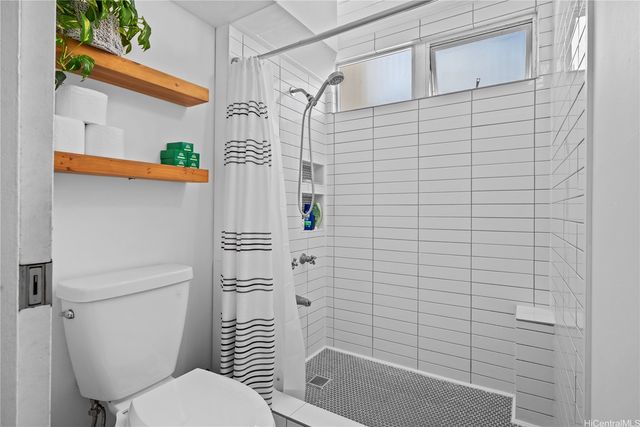 225 Kaiulani Avenue 804, Honolulu, HI 96815